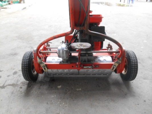 รถตัดหญ้ากรีน tsuchiya พร้อมใช้งาน รถตัดหญ้ากรีน tsuchiya พร้อมใช้งาน