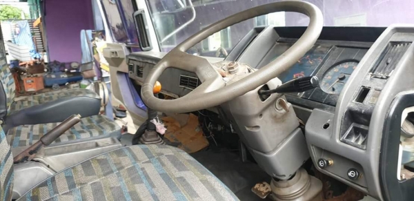 10ล้อ2เพาFF3Hเครื่องHO7D-195แรง พร้อมเครน3ตัน ซ่วงล่างเมก้า2เพา รถเครื่องดีคัชซีสวย เล่มเอกสารพร้อม ราคา650000฿ดูรถปากช่อง T0811336755 10ล้อ2เพาFF3Hเครื่องHO7D-195แรง พร้อมเครน3ตัน ซ่วงล่างเมก้า2เพา รถเครื่องดีคัชซีสวย เล่มเอกสารพร้อม ราคา650000฿ดูรถปากช่อง T0811336755