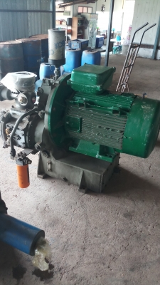 มอเตอร์ปั้มลมสกรู100แรง มอเตอร์ปั้มลมสกรู100แรง