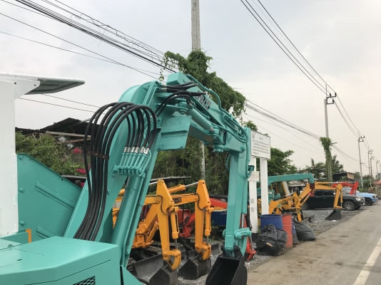 hanix sb15rสภาพดีเก่าญี่ปุ่น มีใบอินวอยไม่เคยใช้ในไทย