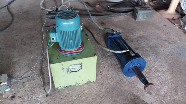 ชุดปั้มไฮดรอลิคพร้อมกระบอก ชุดปั้มไฮดรอลิคพร้อมกระบอก