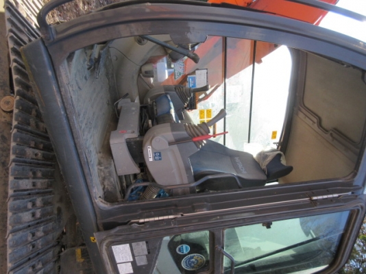 Hitachi ZX120-3 ของอยู่ญี่ปุ่นสั่งนำเข้าให้ได้ครับ