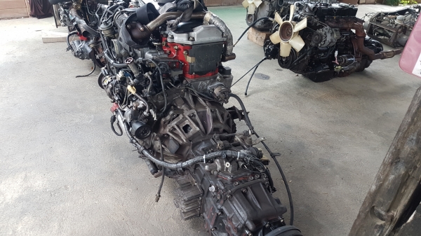 ขายเครื่องยนต์hino jo5cพร้อมเกียร์