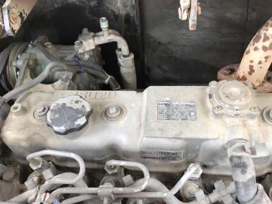 ขาย รถแม็คโคร KATO HD308US(ขนาด 6 ตัน)พร้อมใช้งาน นำเข้าเองจากประเทศญี่ปุ่น ติดต่อ 063-9316985 ID LINE : 0639316985 ครับ