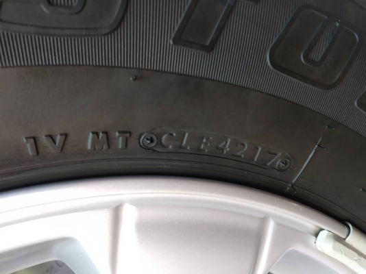 ล้ออีซูสุ1.9ขอบ16พร้อมยางบริสโตน245/70/16ปี17ทั้งชุด7900