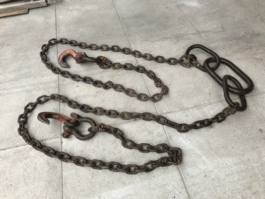 ขายโซ่ยกของ มีห่วงแยก 2เส้น ยาวเส้นละ 3เมตร พร้อมตะขอรับน้ำหนัก 5.3ตัน งานนอก สภาพสวยเดิมๆ พร้อมใช้งาน