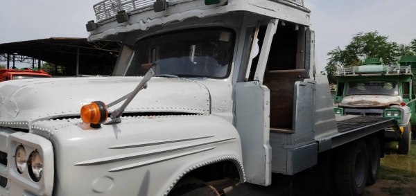 รถบรรทุกหัวยาว 10 ล้อเทเลอร์ ยี่ห้อ ISUZU 168 แรงม้า เครื่อง HINO EH700 หมายเลขยังไม่ลงเล่ม มีเลขให้ เครื่องดี ไม่หลวม รถบรรทุกหัวยาว 10 ล้อเทเลอร์ ยี่ห้อ ISUZU 168 แรงม้า เครื่อง HINO EH700 หมายเลขยังไม่ลงเล่ม มีเลขให้ เครื่องดี ไม่หลวม