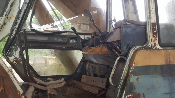 ขายตามสภาพ แบคโฮ KOBELCO 907 รถจอดไว้นานแล้ว เครื่องสตาร์ทติด ปั้มดี ช่วงล่างสวย เอกสารใบซื้อขาย