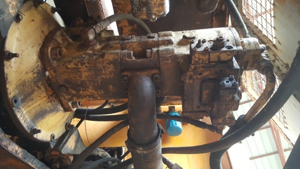 ขายตามสภาพ แบคโฮ KOBELCO 907 รถจอดไว้นานแล้ว เครื่องสตาร์ทติด ปั้มดี ช่วงล่างสวย เอกสารใบซื้อขาย