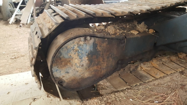 ขายตามสภาพ แบคโฮ KOBELCO 907 รถจอดไว้นานแล้ว เครื่องสตาร์ทติด ปั้มดี ช่วงล่างสวย เอกสารใบซื้อขาย