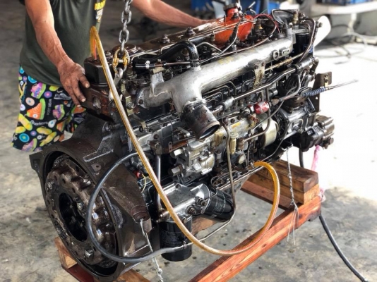 ขายเครื่อง Isuzu 6BG1 185 แรงม้า ขายเครื่อง Isuzu 6BG1 185 แรงม้า