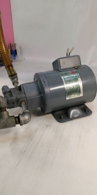 1,800 บ.ส่งถึงบ้านฟรี โทร 083-2000058 LINE ID: line832923 Motor Trochoid Pump ชุดปั๊มต้นกำลังอัดไฮดร