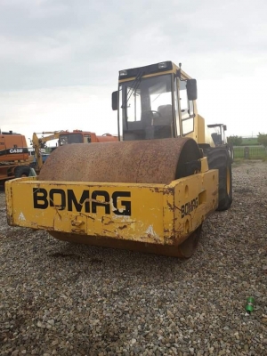 Bomag BW225D-3