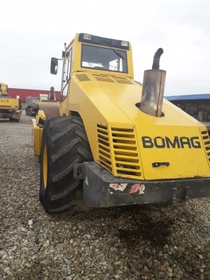 Bomag BW225D-3 Bomag BW225D-3