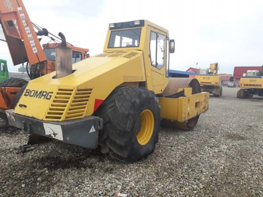Bomag BW225D-3 Bomag BW225D-3