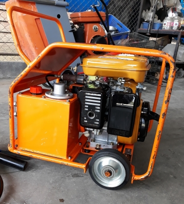 ขายเครื่องสกัดคอนกรีตแบบไฮดรอลิกยี่ห้อMARUZENเครื่องยนต์เบนซินRobinEH 17 OHV ขนาด 6แรง สภาพสวย ใช้งา ขายเครื่องสกัดคอนกรีตแบบไฮดรอลิกยี่ห้อMARUZENเครื่องยนต์เบนซินRobinEH 17 OHV ขนาด 6แรง สภาพสวย ใช้งา