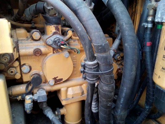 รถขุด CATERPILLAR รุ่น 313D รถขุด CATERPILLAR รุ่น 313D