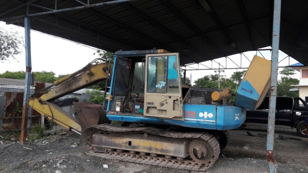 ขายแบคโฮ KOMATSU PC120-3 แอร์ เล่มทะเบียนพร้อม เก่าเก็บ สนใจโทร 081-970-1072