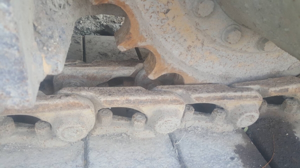 ขายแบคโฮ KOMATSU PC120-3 แอร์ เล่มทะเบียนพร้อม เก่าเก็บ สนใจโทร 081-970-1072