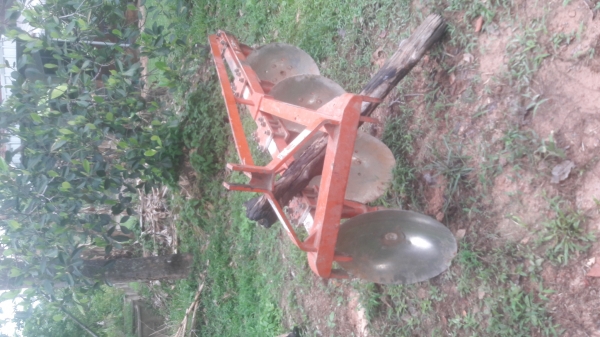 ขายผานบุกเบิก4ผานใส่45-50แรง