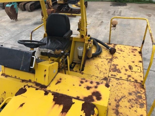 รถบด 9 ล้อยาง TS200 # 12739 มือสองญี่ปุ่น