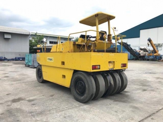 รถบด 9 ล้อยาง TS200 # 12739 มือสองญี่ปุ่น