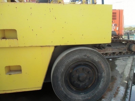 รถบด 9 ล้อยาง TS200 # 12739 มือสองญี่ปุ่น