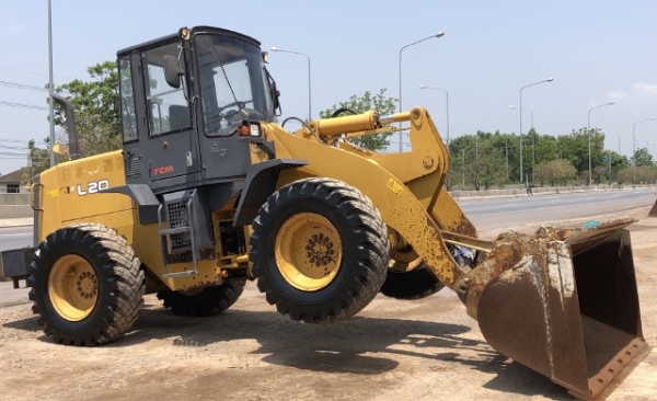 ขายรถตักล้อยาง TCM L20-3 (เทียบเท่า WA200) นำเข้าเองจากญี่ปุ่น สภาพสวยพร้อมใช้ มีVDOการทำงานครับ