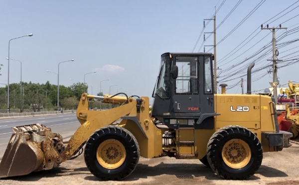 ขายรถตักล้อยาง TCM L20-3 (เทียบเท่า WA200) นำเข้าเองจากญี่ปุ่น สภาพสวยพร้อมใช้ มีVDOการทำงานครับ