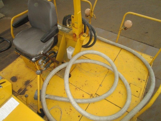 รถบด 9 ล้อยาง TS200 # 23268 มือสองญี่ปุ่น รถบด 9 ล้อยาง TS200 # 23268 มือสองญี่ปุ่น