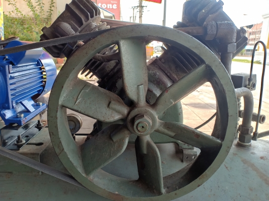 ⏫ iwata 5แรง 260ลิตร   ญี่ปุ่นแท้ เดิมๆ มอเตอร์ไฟบ้าน 0846889988