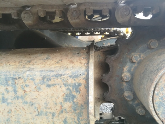 มาใหม่ๆ สวยๆเลย KOMATSU PC 50MR-2 อามยาวพิเศษ นำเข้าจากญี่ปุ่น ชั่วโมงน้อย พร้อมตู้เก๋งสวยๆ โทร.090-986-2521 อ๊อบ