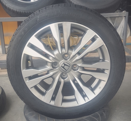 ขายล้อHONDA City SV16  ยางปี 16  4 ล้อ