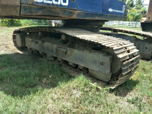 ขายแบคโฮKOMATSU PC200-5 ระบบไฟเต็ม เอกสารเล่มทะเบียนราคา 550,000 ขายแบคโฮKOMATSU PC200-5 ระบบไฟเต็ม เอกสารเล่มทะเบียนราคา 550,000