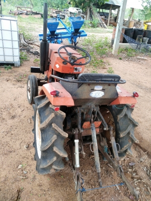 รถไถ 17แรง Hinomoto