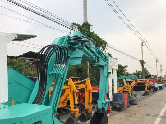 hanix sb15rสภาพดีเก่าญี่ปุ่นมีใบอินวอยไม่เคยใช้ในไทย hanix sb15rสภาพดีเก่าญี่ปุ่นมีใบอินวอยไม่เคยใช้ในไทย