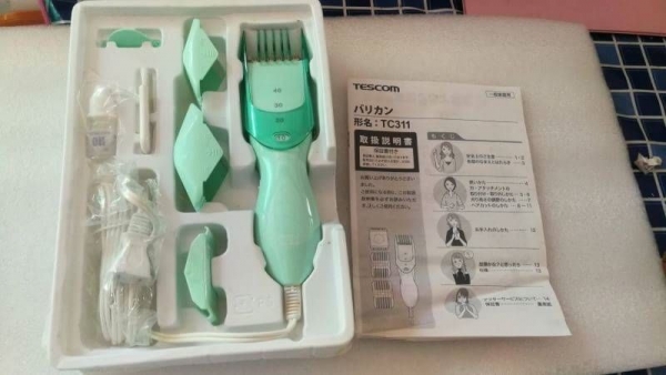 450 บ.ส่งถึงบ้านฟรี โทร 083-2000058 LINE ID: line832923 บัตเตอร์เลียนตัดผมยี่ห้อTESCOM ใช้ไฟ100V
