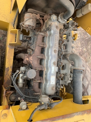 รถบด SAKIA SV 500 TF เก่านอก 2 ปี 1,6xx ชั่วโมง 2 เพลา 2 เปลือก เครื่อง ISUZU เครื่องดี ปั้มสั่นแรง เอวแน่น ยางดี หนามหุ้มล้อเรียบสวย รถสวยพร้อมใช้ เอกสารเล่มทะเบียน  รถอยู่ นครปฐม. โทร 0626426323ขาย 895,000 บาท  รถบด SAKIA SV 500 TF เก่า