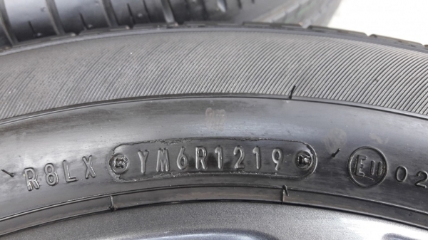 ขายล้อแม็กป้ายแดง mazda 2 15"