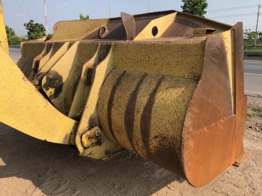 ขายรถตักล้อยาง KOMATSU WA400-3 นำเข้าเองจากญี่ปุ่น สภาพสวยพร้อมใช้ มีVDOการทำงานครับ ขายรถตักล้อยาง KOMATSU WA400-3 นำเข้าเองจากญี่ปุ่น สภาพสวยพร้อมใช้ มีVDOการทำงานครับ