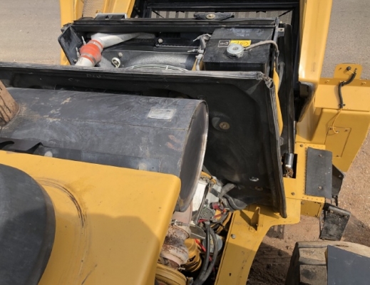 ขายรถตักล้อยาง CAT 962H นำเข้าเองจากญี่ปุ่น สภาพสวยพร้อมใช้ มีVDOการทำงานครับ