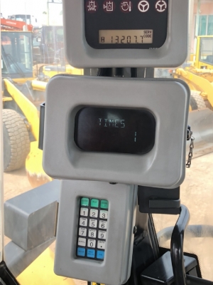 ขายรถตักล้อยาง CAT 962H นำเข้าเองจากญี่ปุ่น สภาพสวยพร้อมใช้ มีVDOการทำงานครับ