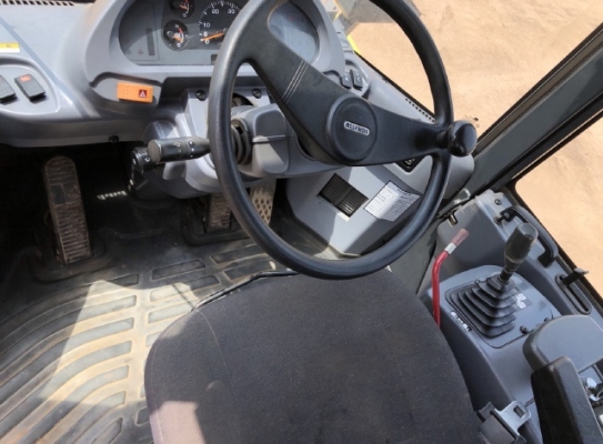 ขายรถตักล้อยาง KOMATSU WA100-5 (6,xxx ชั่วโมง) นำเข้าเองจากญี่ปุ่น สภาพสวยพร้อมใช้ มีVDOการทำงานครับ