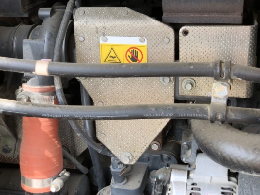 ขายรถตักล้อยาง KOMATSU WA100-5 (6,xxx ชั่วโมง) นำเข้าเองจากญี่ปุ่น สภาพสวยพร้อมใช้ มีVDOการทำงานครับ