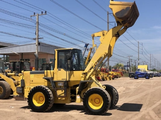 ขายรถตักล้อยาง KOMATSU WA200-3E แขนยาวพิเศษ รถนอกนำเข้าจากญี่ปุ่น สภาพสวยพร้อมใช้