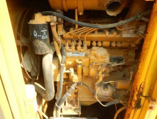 ขายเครื่องปั่นไฟ KOMATSU -EG40BS-1 เครื่องยนต์โคมัสสุ-4D95 ขนาด 4 สูบ เชื้อเพลิงดีเซล สามารถผลิตกระแสไฟฟ้าได้ 30KVA หรือ 30-40 KVA ไฟ 1 เฟส 220V. และ ไฟ 3 เฟส 380V. สินค้าเดิมๆเก่านอก ขายตามสภาพทดสอบแล้วใช้งานได้จริง ขายเครื่องปั่นไฟ KOMATSU -EG40BS-1 เครื่องยนต์โคมัสสุ-4D95 ขนาด 4 สูบ เชื้อเพลิงดีเซล สามารถผลิตกระแสไฟฟ้าได้ 30KVA หรือ 30-40 KVA ไฟ 1 เฟส 220V. และ ไฟ 3 เฟส 380V. สินค้าเดิมๆเก่านอก ขายตามสภาพทดสอบแล้วใช้งานได้จริง