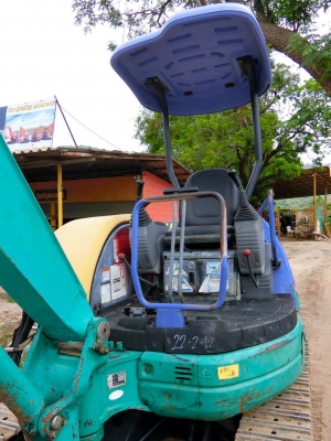 KOMATSU 30MR-1 ขนาดPC-30 (มีVDOชม) รถเก่านอกมีเอกสาร☎️สนใจติดต่อ 085-5632278 ราคาต่อรองได้