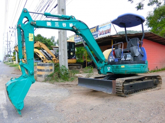 KOMATSU 30MR-1 ขนาดPC-30 (มีVDOชม) รถเก่านอกมีเอกสาร☎️สนใจติดต่อ 085-5632278 ราคาต่อรองได้