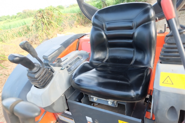 รถขุด kubota kx91-3c ใช้งาน 780 ช.ม เล่มพร้อมโอนโทร 086-1602189