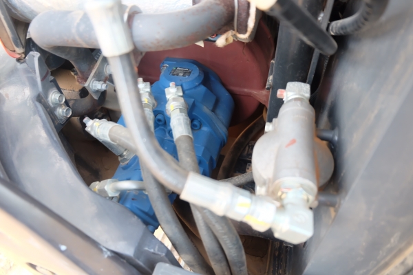 รถขุด kubota kx91-3c ใช้งาน 780 ช.ม เล่มพร้อมโอนโทร 086-1602189